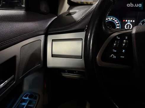 Jaguar XF 2013 - фото 21