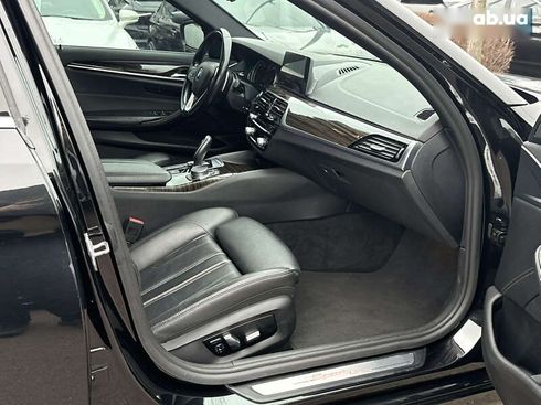 BMW 5 серия 2017 - фото 28