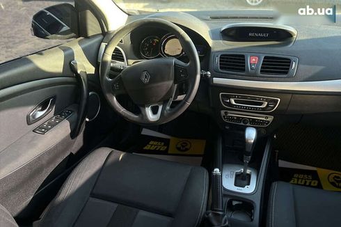 Renault Megane 2010 - фото 14