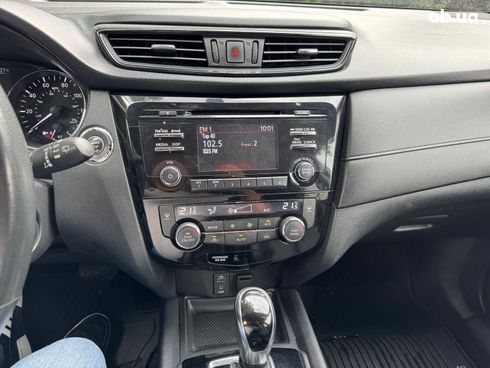 Nissan Rogue 2017 серый - фото 16