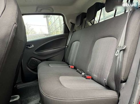 Renault Zoe 2018 - фото 12