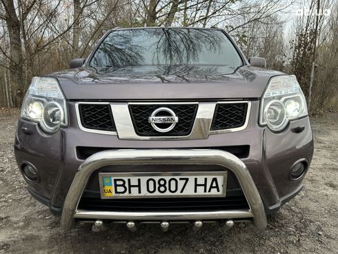 Nissan X-Trail 2012 пурпурный - фото 8