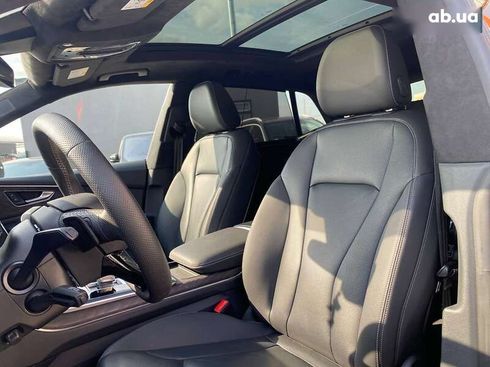 Audi Q8 2021 - фото 24