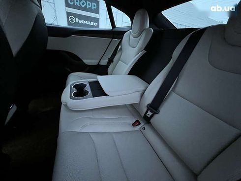 Tesla Model S 2022 - фото 14