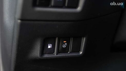 Toyota C-HR 2020 - фото 18