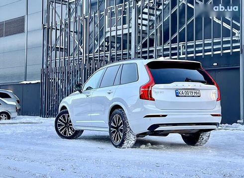 Volvo XC90 2023 - фото 10