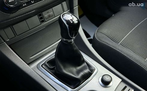 Ford Focus 2010 - фото 18