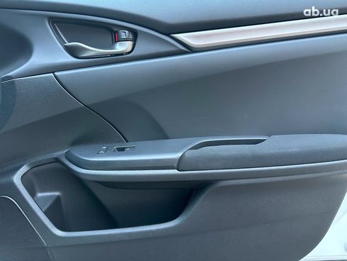 Honda Civic 2016 белый - фото 23