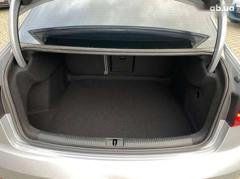Audi A3 2018 - фото 28