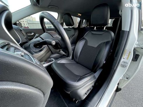 Jeep Compass 2017 - фото 15