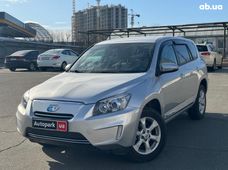 Купити Toyota RAV4 2014 бу в Києві - купити на Автобазарі