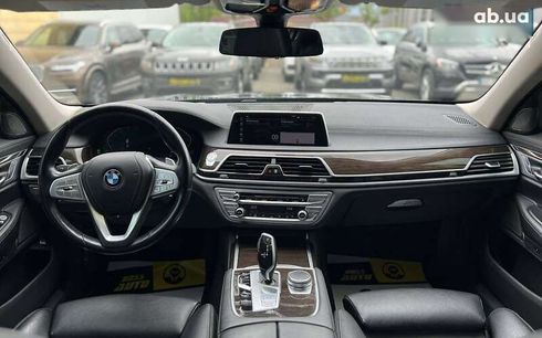 BMW 7 серия 2019 - фото 19