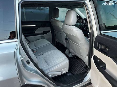 Toyota Highlander 2019 - фото 16