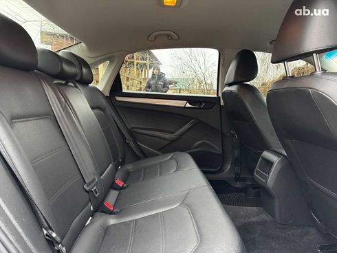 Volkswagen Passat 2013 белый - фото 25