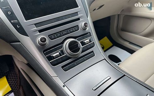 Lincoln MKZ 2017 - фото 16