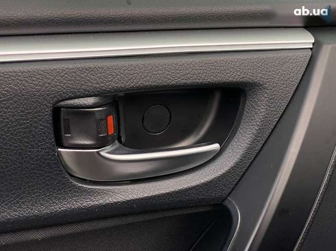 Toyota Corolla 2017 - фото 21
