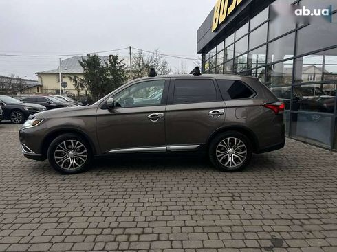 Volkswagen Touran 2011 - фото 4