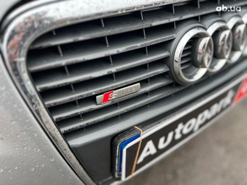 Audi A4 2005 серый - фото 7