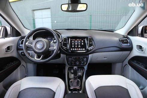 Jeep Compass 2019 - фото 13