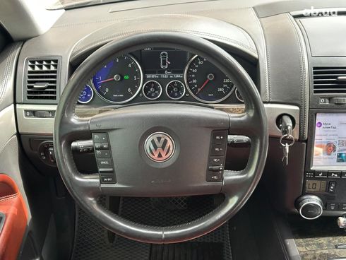 Volkswagen Touareg 2009 черный - фото 47