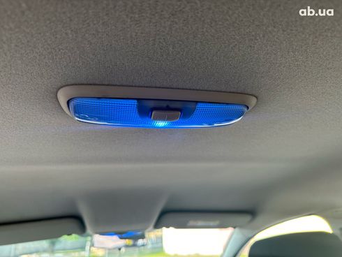 Ford Fiesta 2014 желтый - фото 21