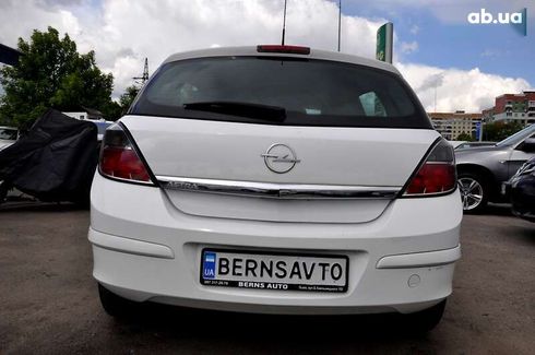 Opel Astra 2013 - фото 12