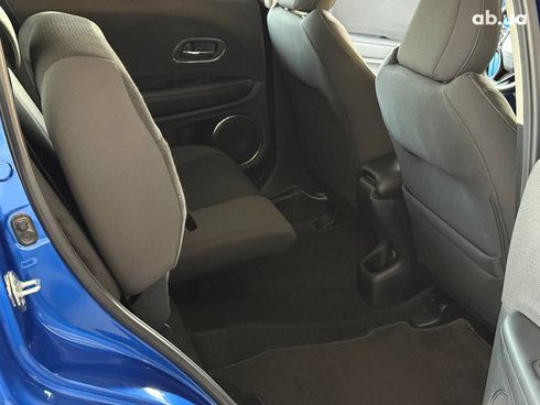 Honda HR-V 2021 синий - фото 18