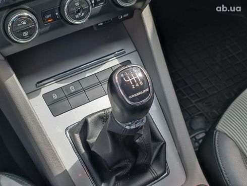Skoda Octavia 2015 серый - фото 23