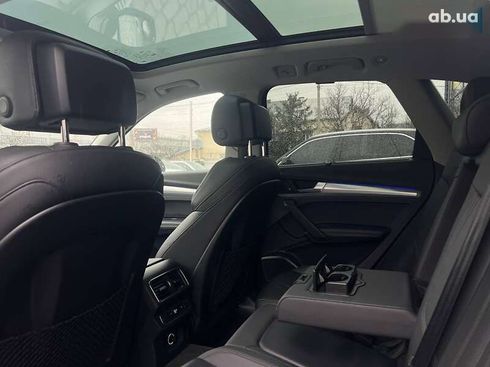Audi Q5 2017 - фото 27