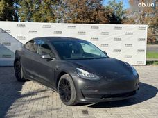 Продаж вживаних Tesla Model 3 в Волинській області - купити на Автобазарі