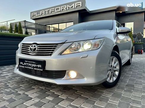 Toyota Camry 2013 - фото 5