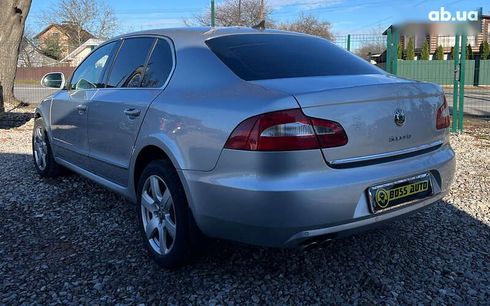 Skoda Superb 2010 - фото 6
