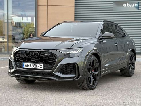Audi RS Q8 2021 - фото 18
