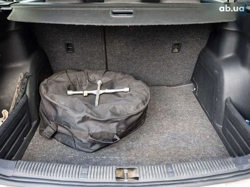 Skoda Fabia 2013 - фото 25