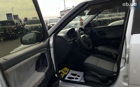 Skoda Fabia 2010 - фото 18