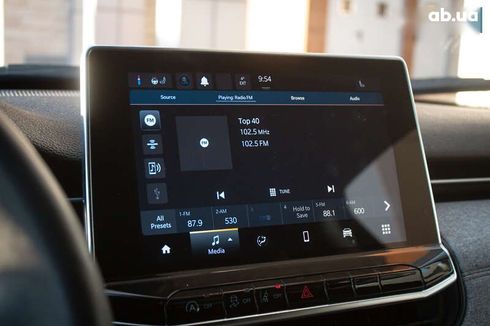 Jeep Compass 2023 - фото 18