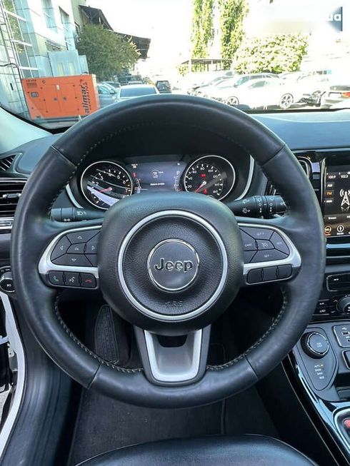 Jeep Compass 2018 - фото 21