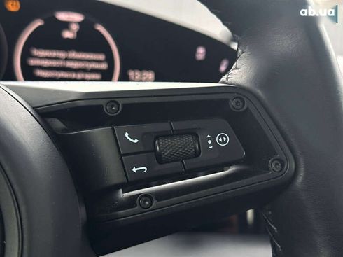 Porsche Taycan 2020 - фото 29