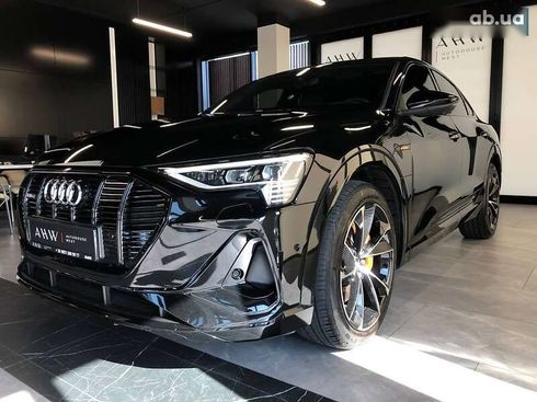 Audi E-Tron 2021 - фото 4
