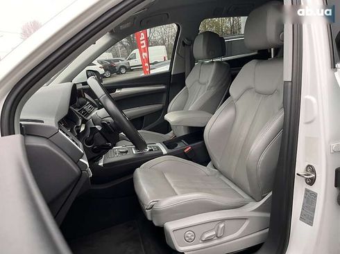 Audi Q5 2017 - фото 15