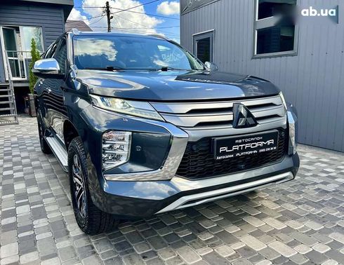 Mitsubishi Pajero Sport 2019 - фото 11