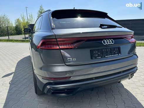 Audi Q8 2019 - фото 6