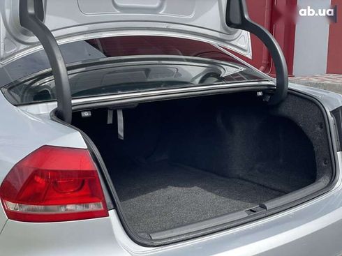 Volkswagen Passat 2014 - фото 12