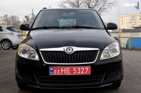 Skoda Fabia 2012 - фото 4