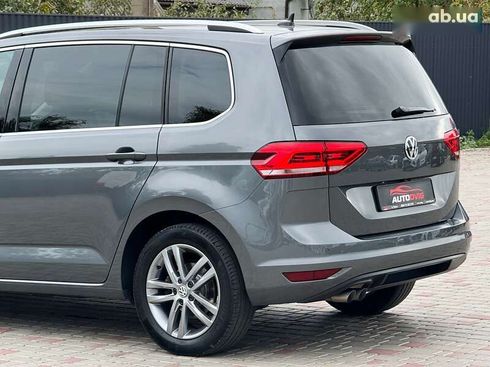 Volkswagen Touran 2019 - фото 19