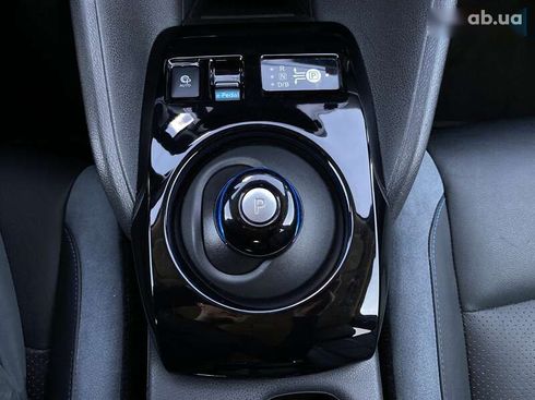 Nissan Leaf 2020 - фото 7