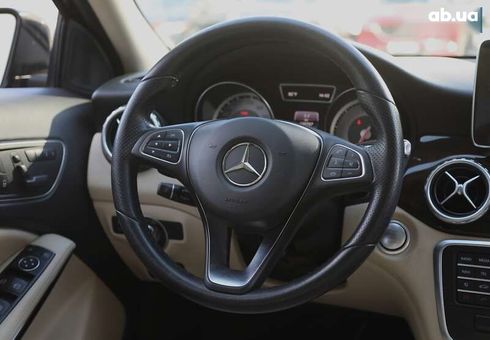 Mercedes-Benz GLA-Класс 2016 - фото 12