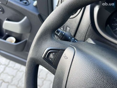 Renault Master 2017 - фото 10