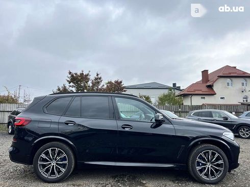 BMW X5 M 2021 - фото 9