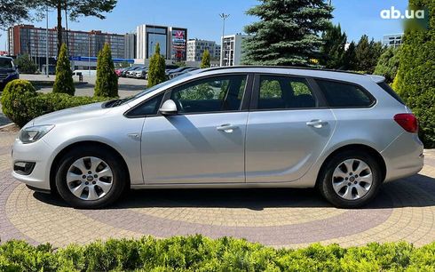 Opel Astra 2015 - фото 4